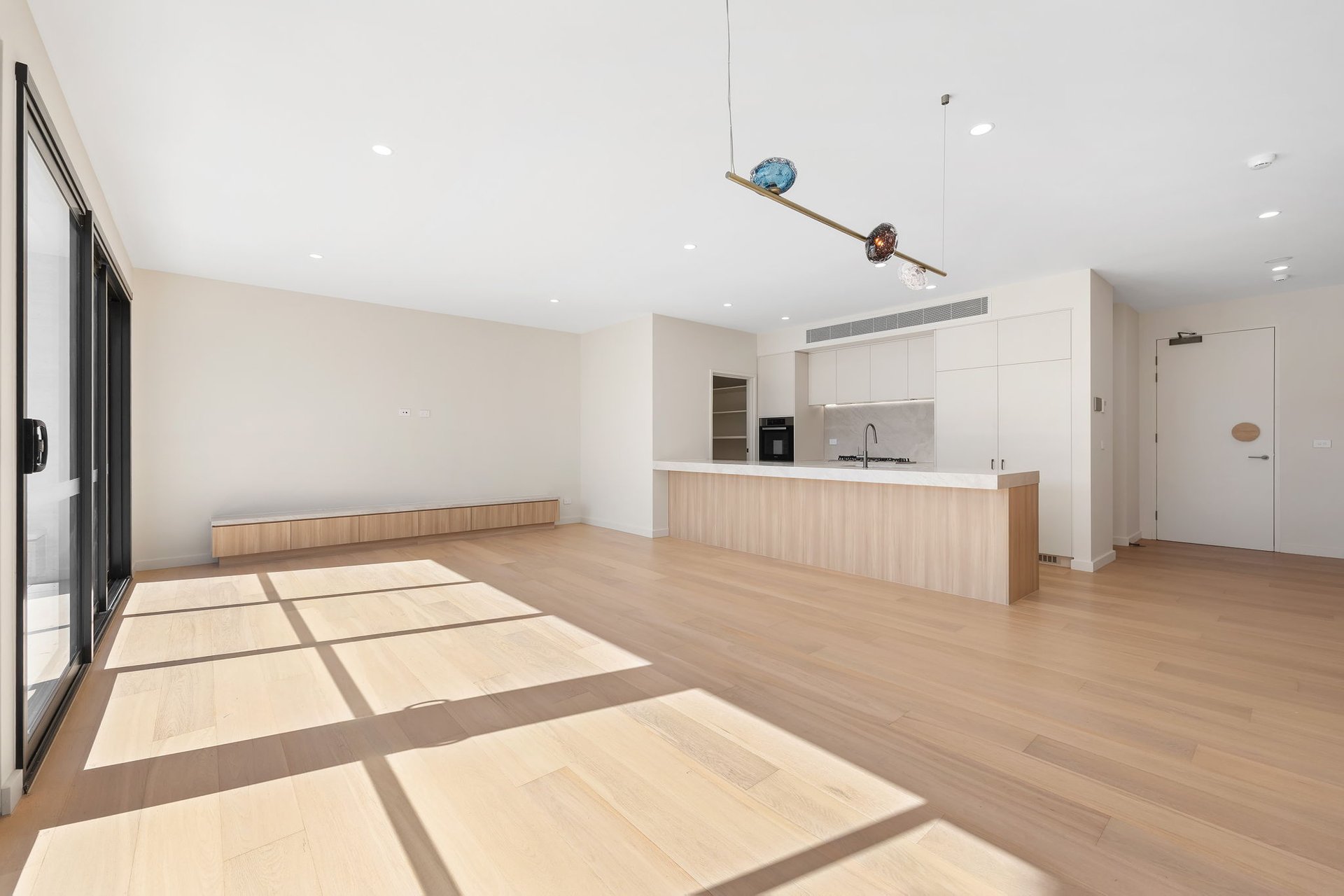 3/2 Ruda Street, Doncaster image 1