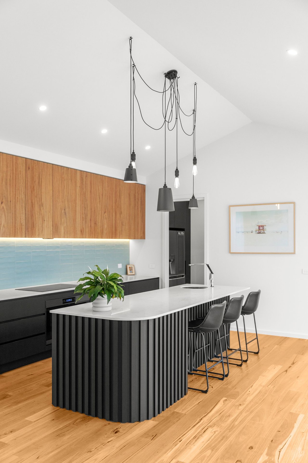 Property Gallery Thumbnail 3