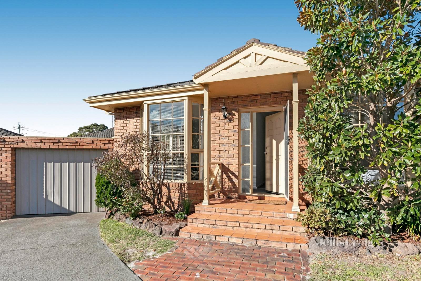 3/2 Sandringham Road, Sandringham image 1