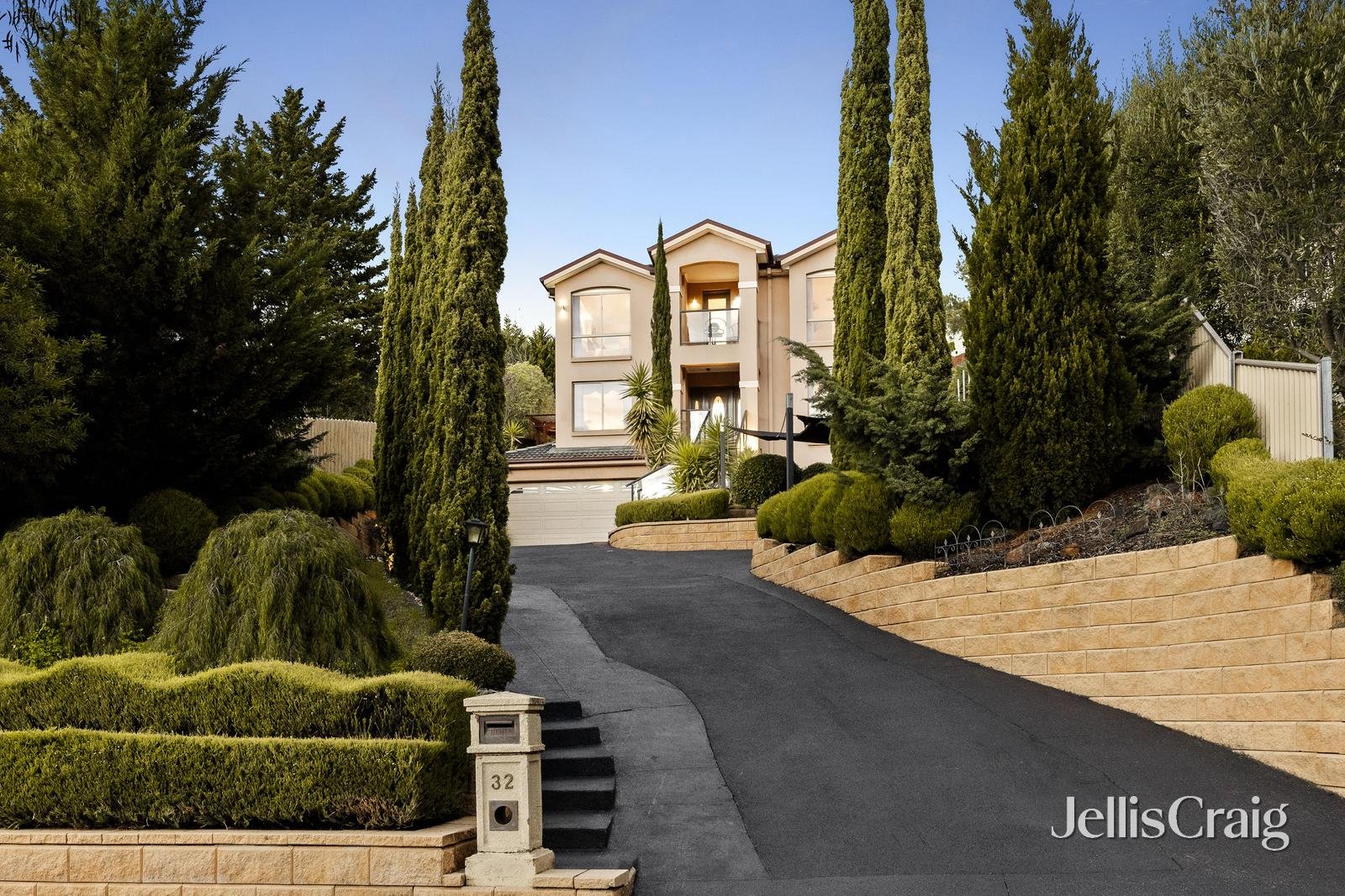 32 Schafter Drive, Doncaster&nbsp;East image 3