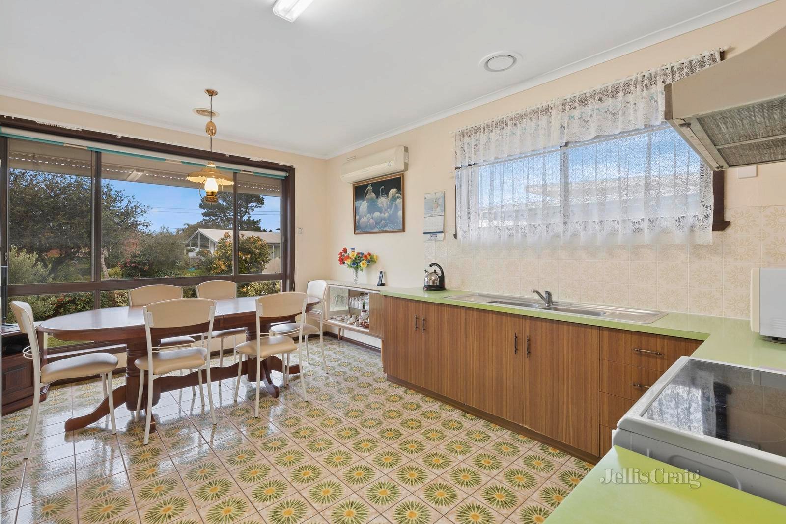 32 Seaview Avenue, St Leonards image 5