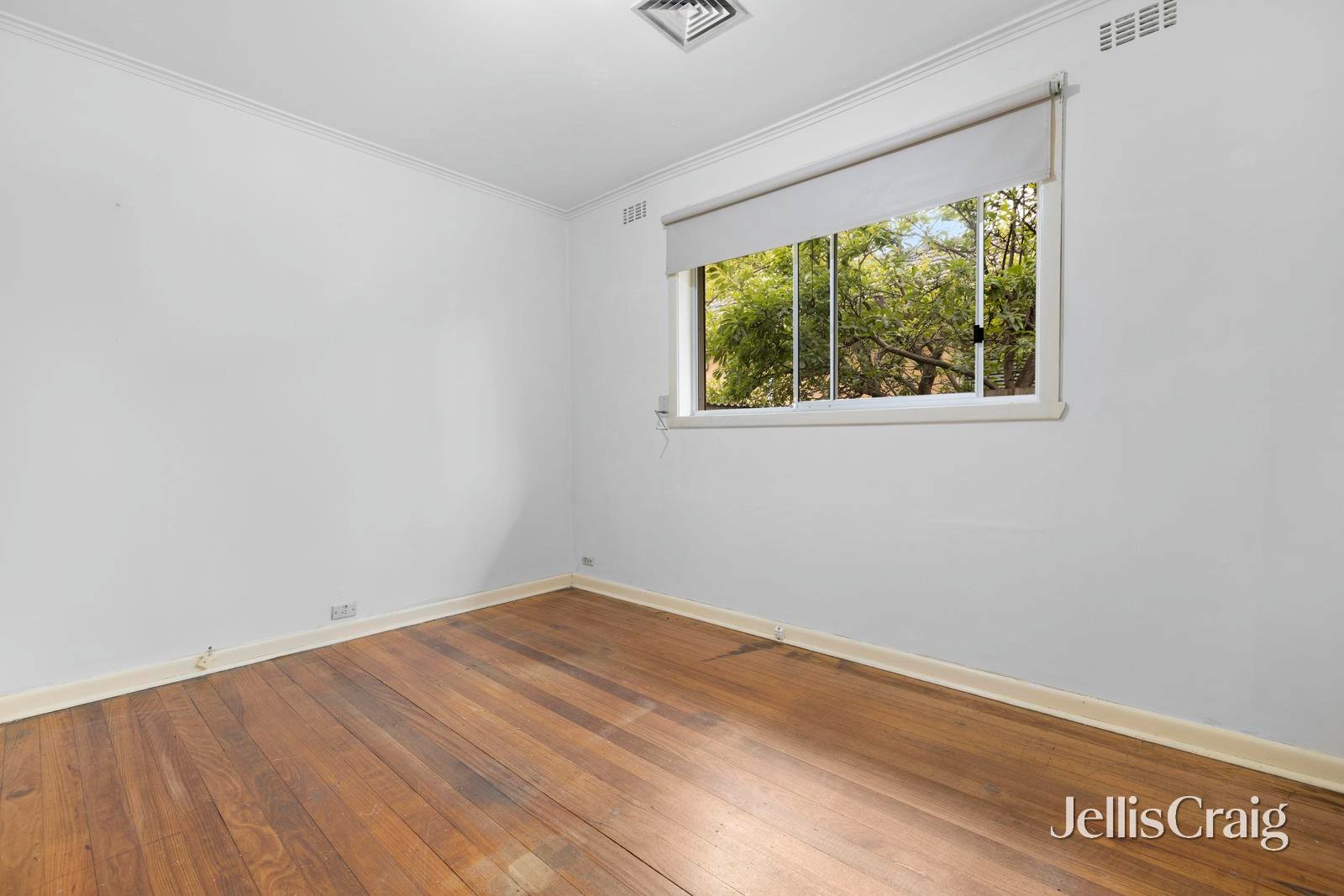 32 Shafer Road, Blackburn&nbsp;North image 9