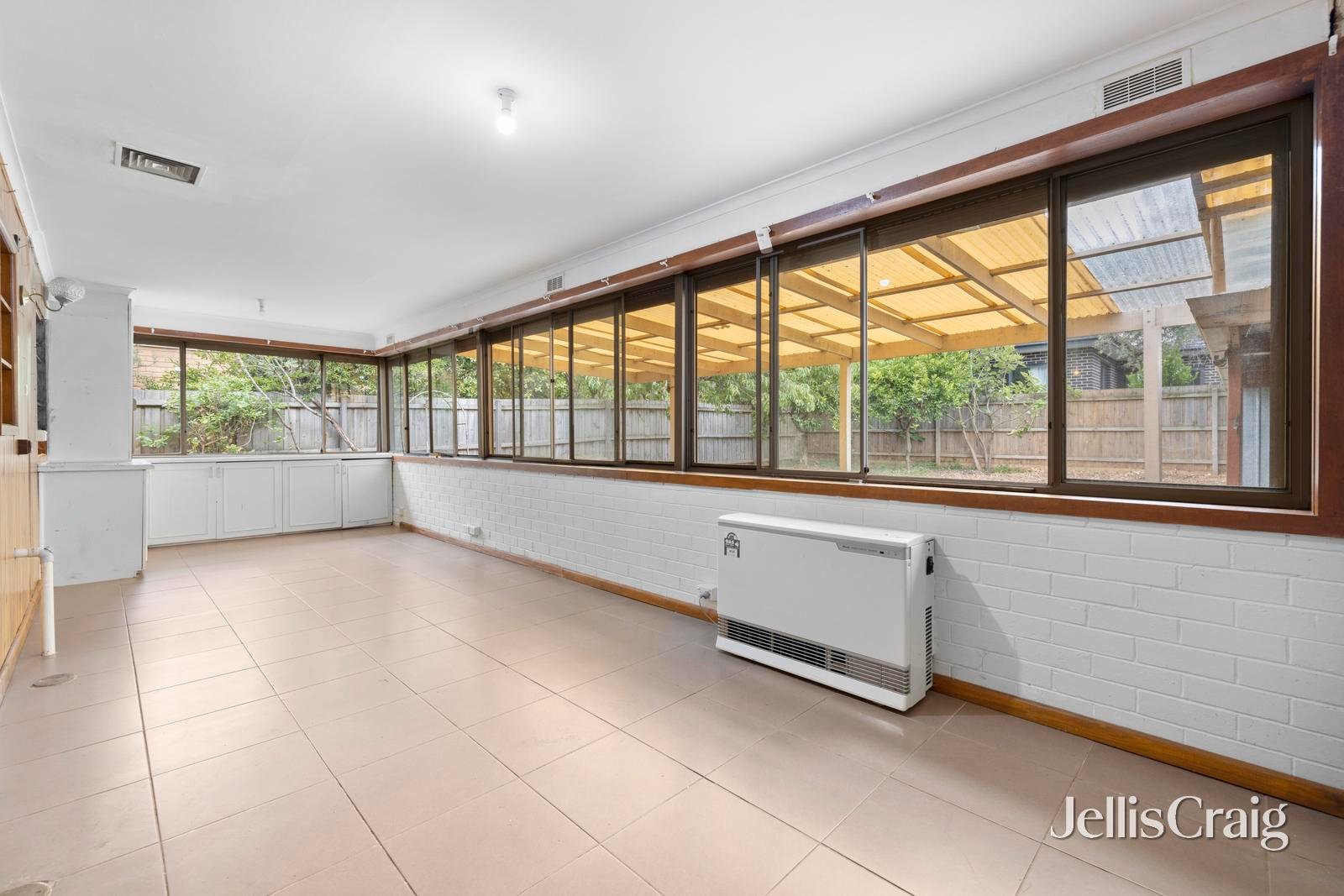 32 Shafer Road, Blackburn&nbsp;North image 10