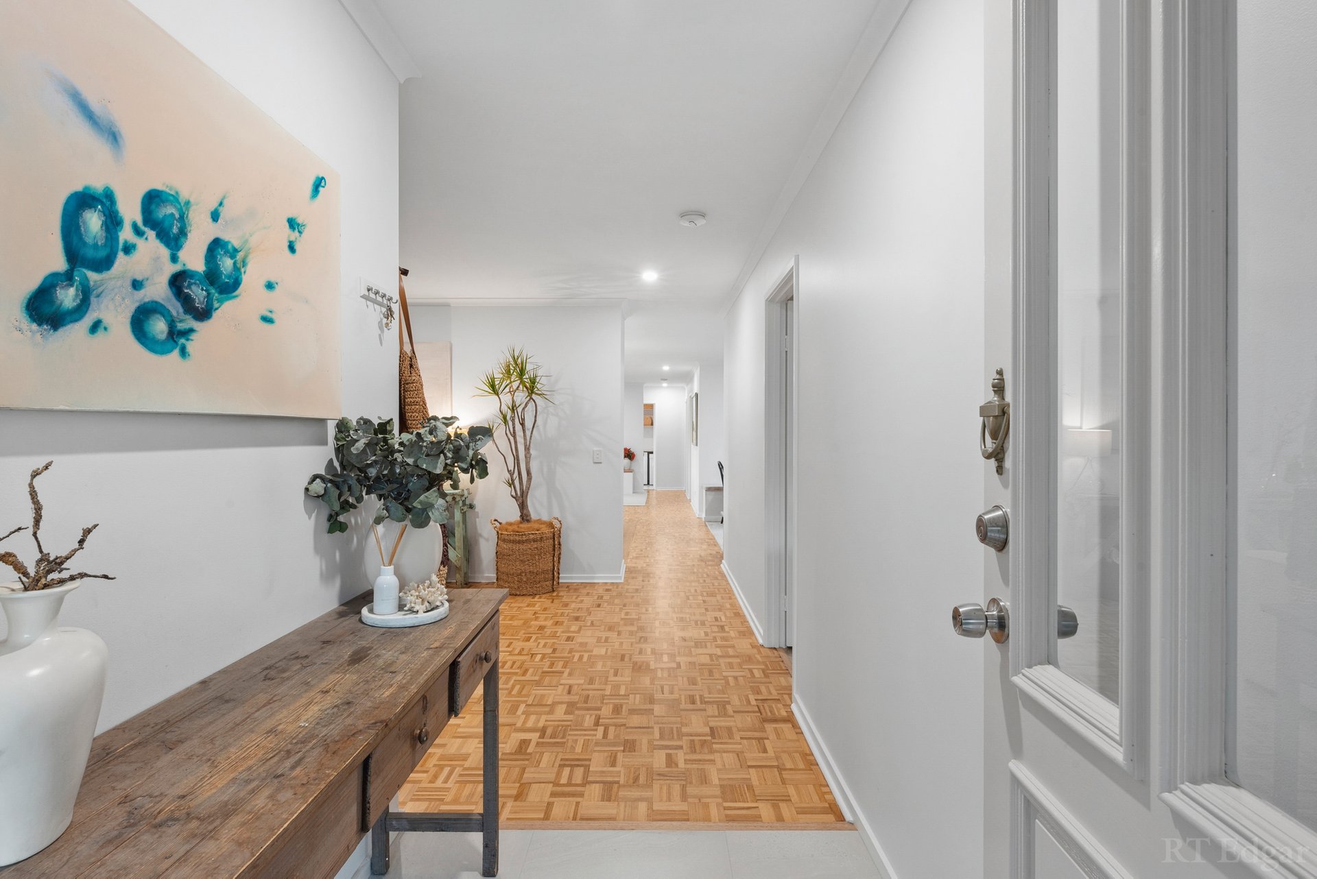Property Gallery Thumbnail 2