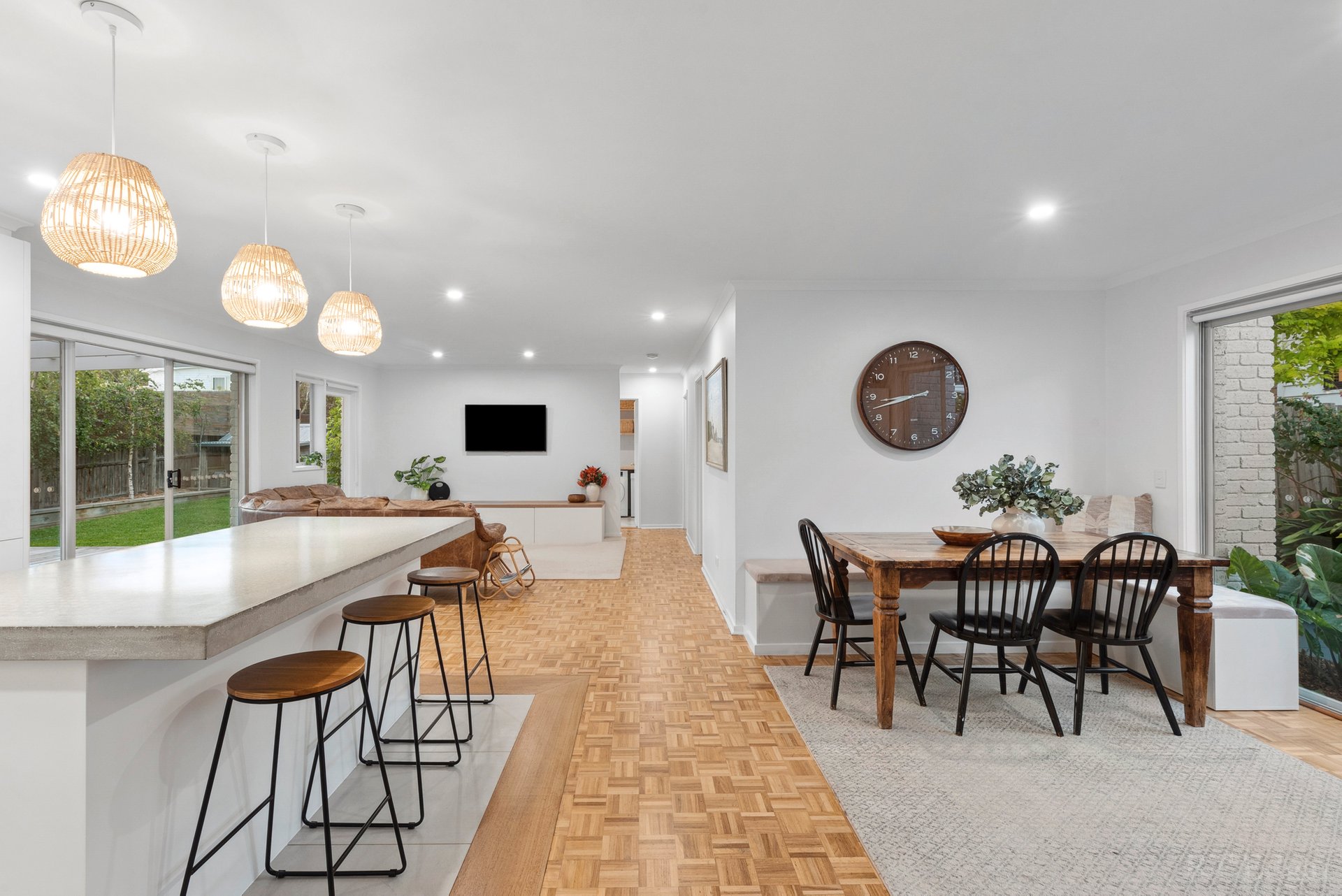 Property Gallery Thumbnail 3