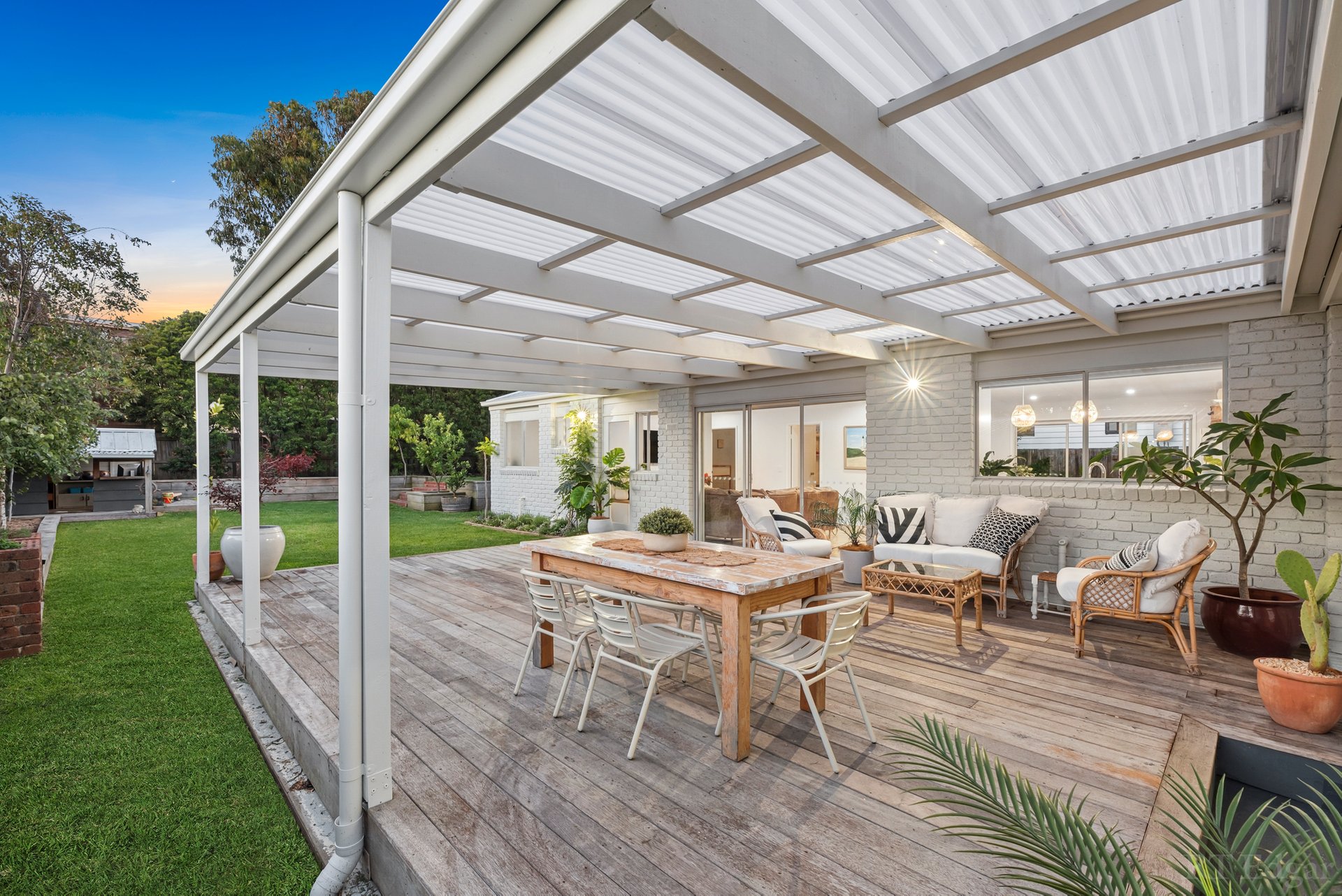 Property Gallery Thumbnail 17