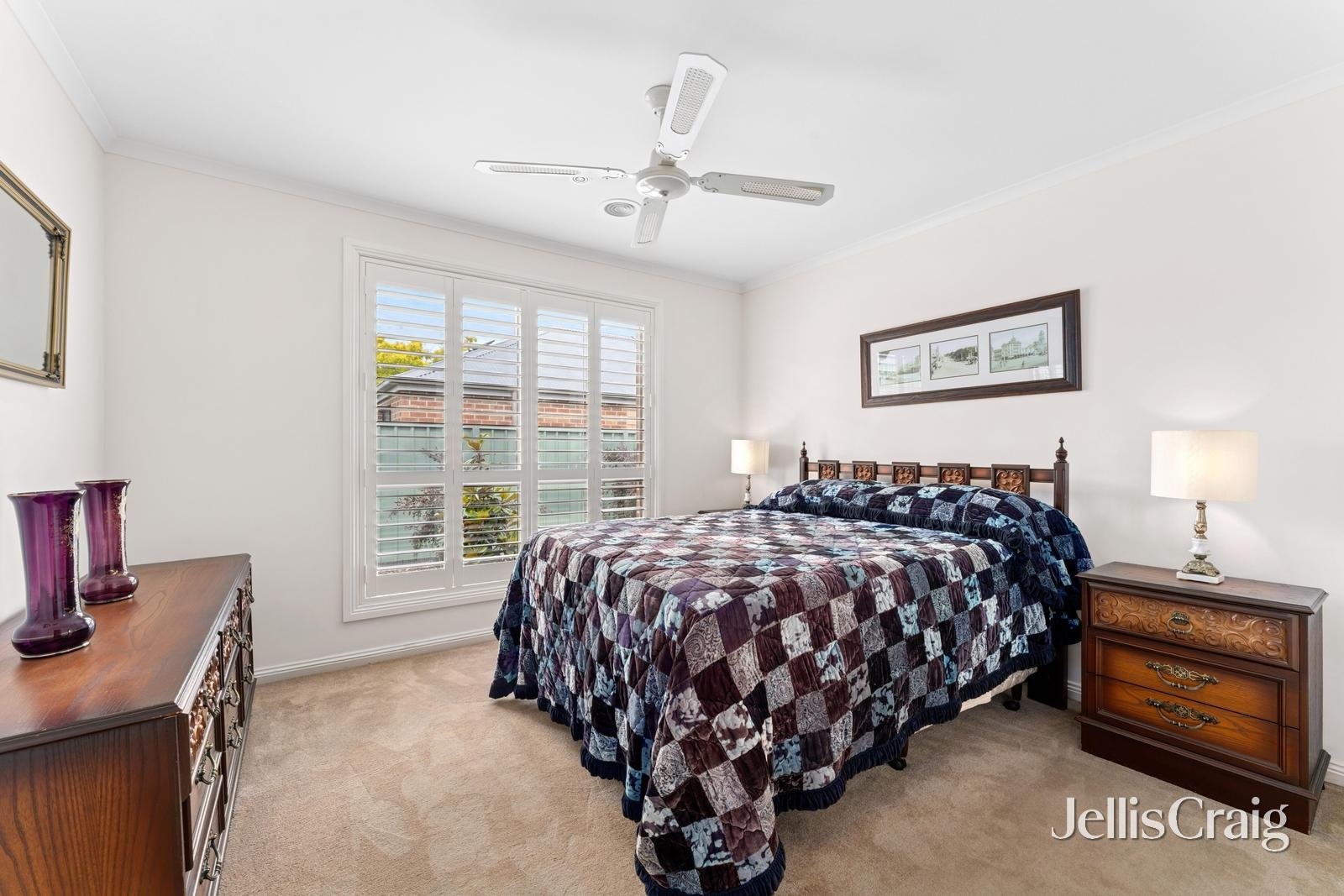 32 St Andrews Place, Lake Gardens image 8