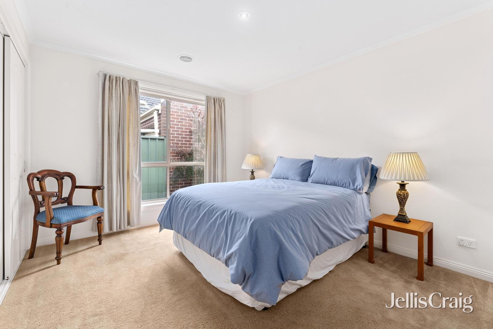 32 St Andrews Place, Lake Gardens image 11