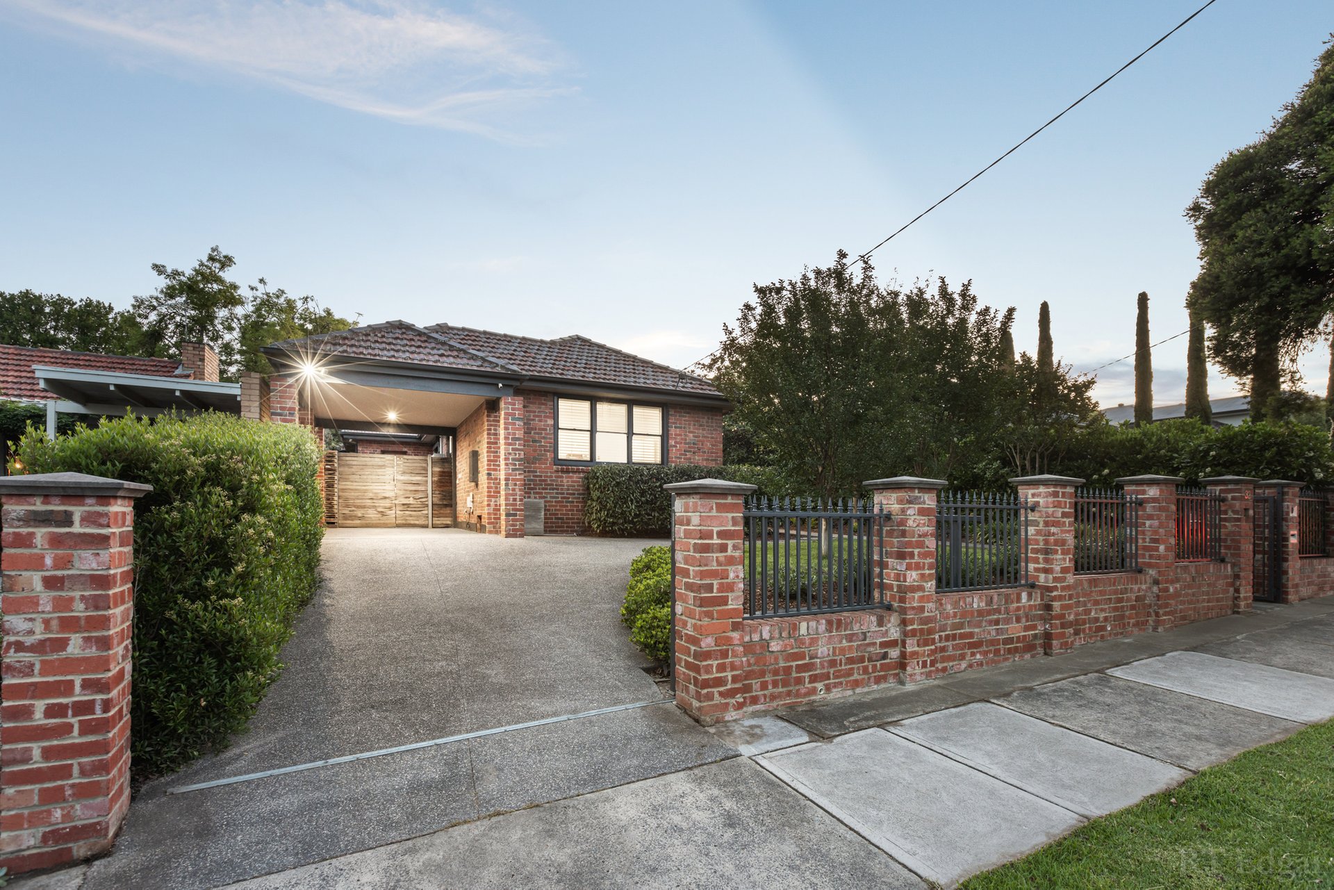 Property Gallery Thumbnail 4