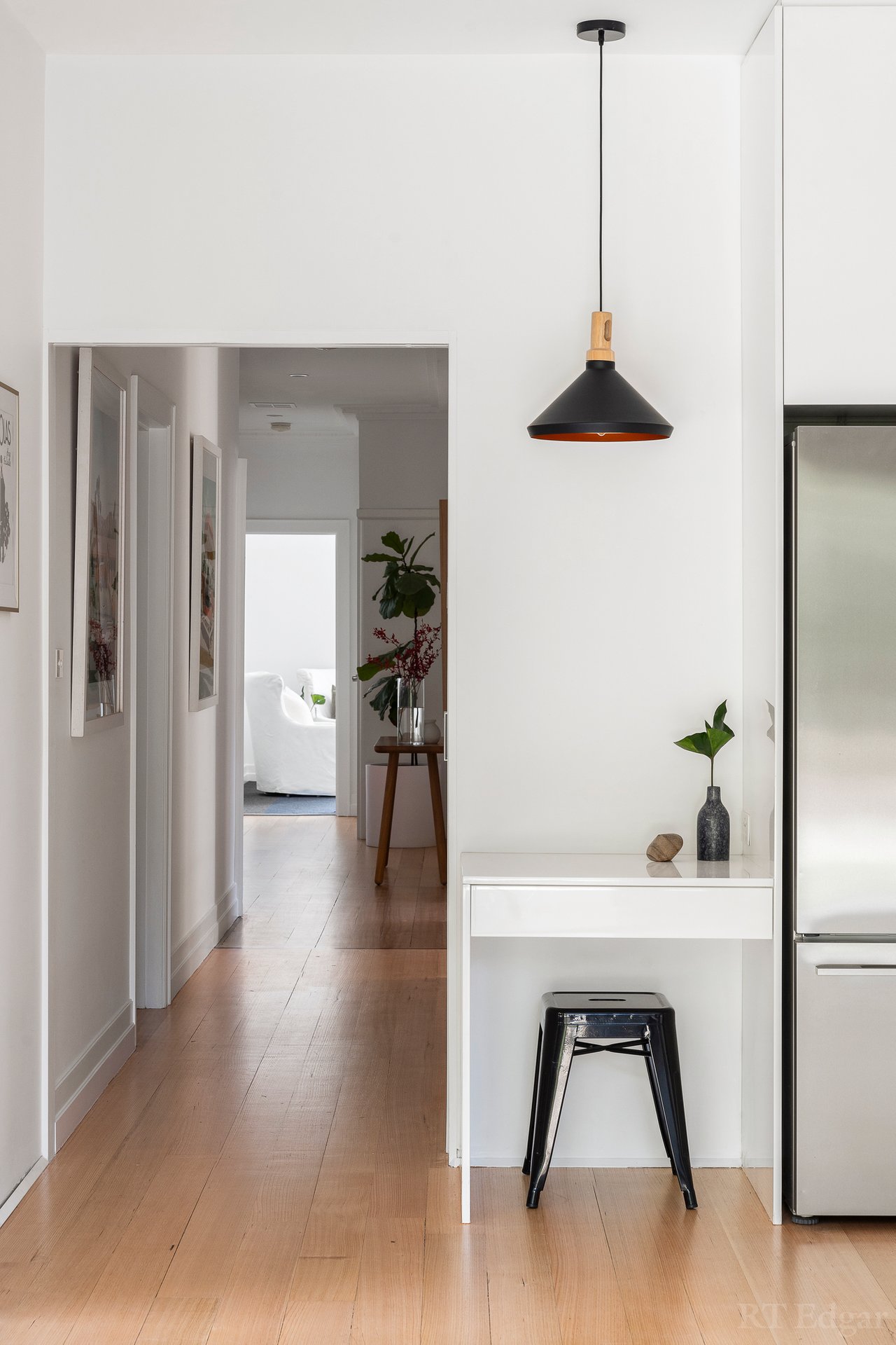 Property Gallery Thumbnail 9