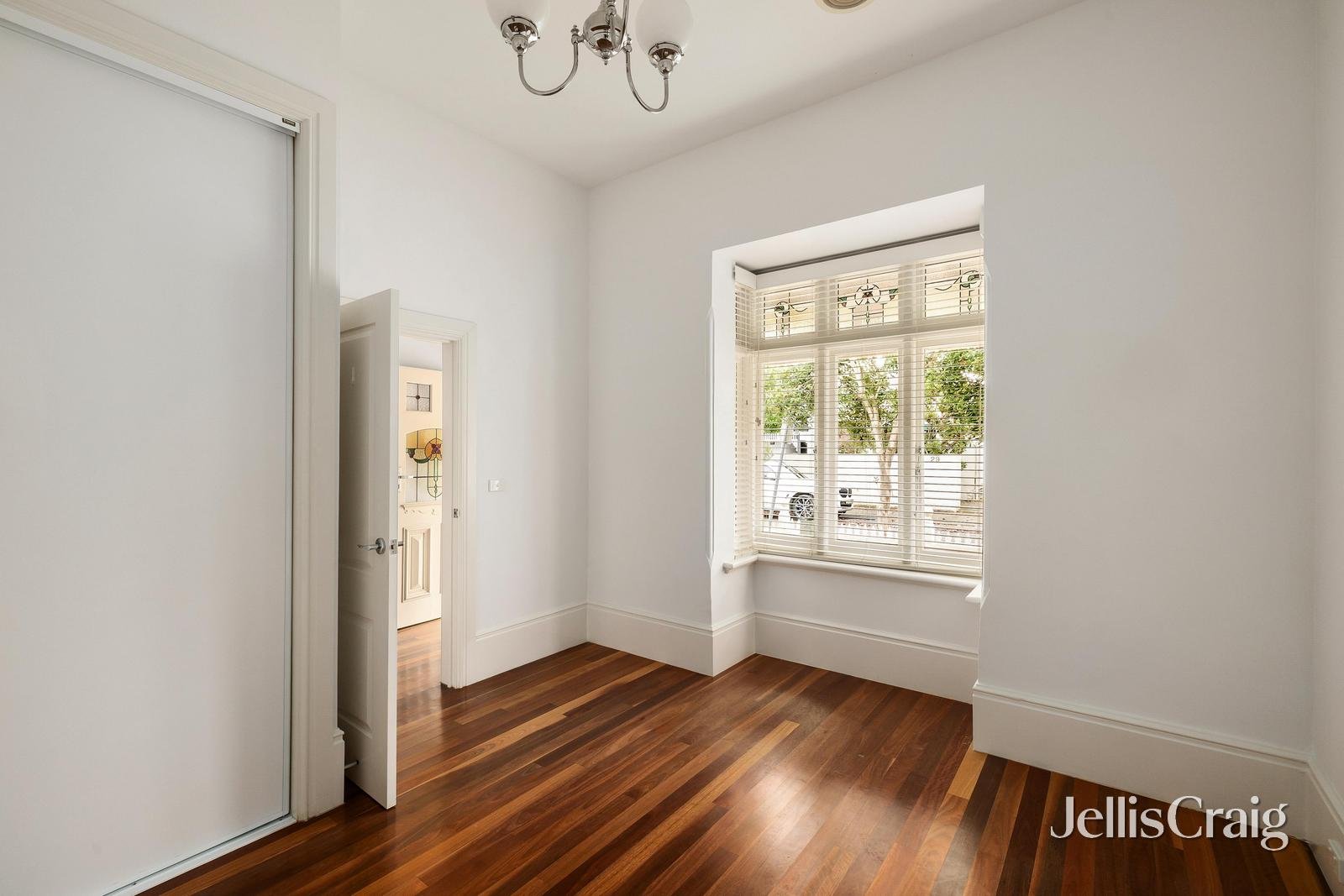 32 Stanhope Street, Armadale image 3