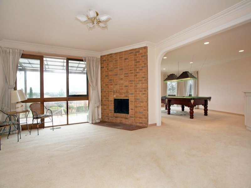 32 Stephens Street, Balwyn North image 5