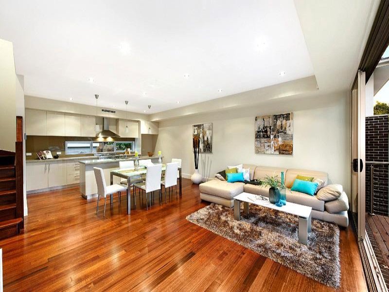 32 Sunburst Avenue, Balwyn North image 3