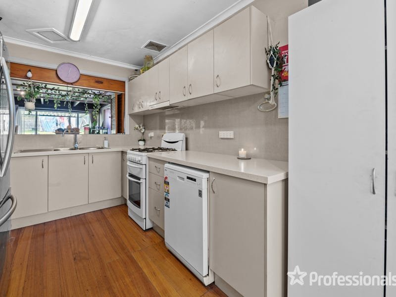 32 Tamworth Road, Kilsyth image 4