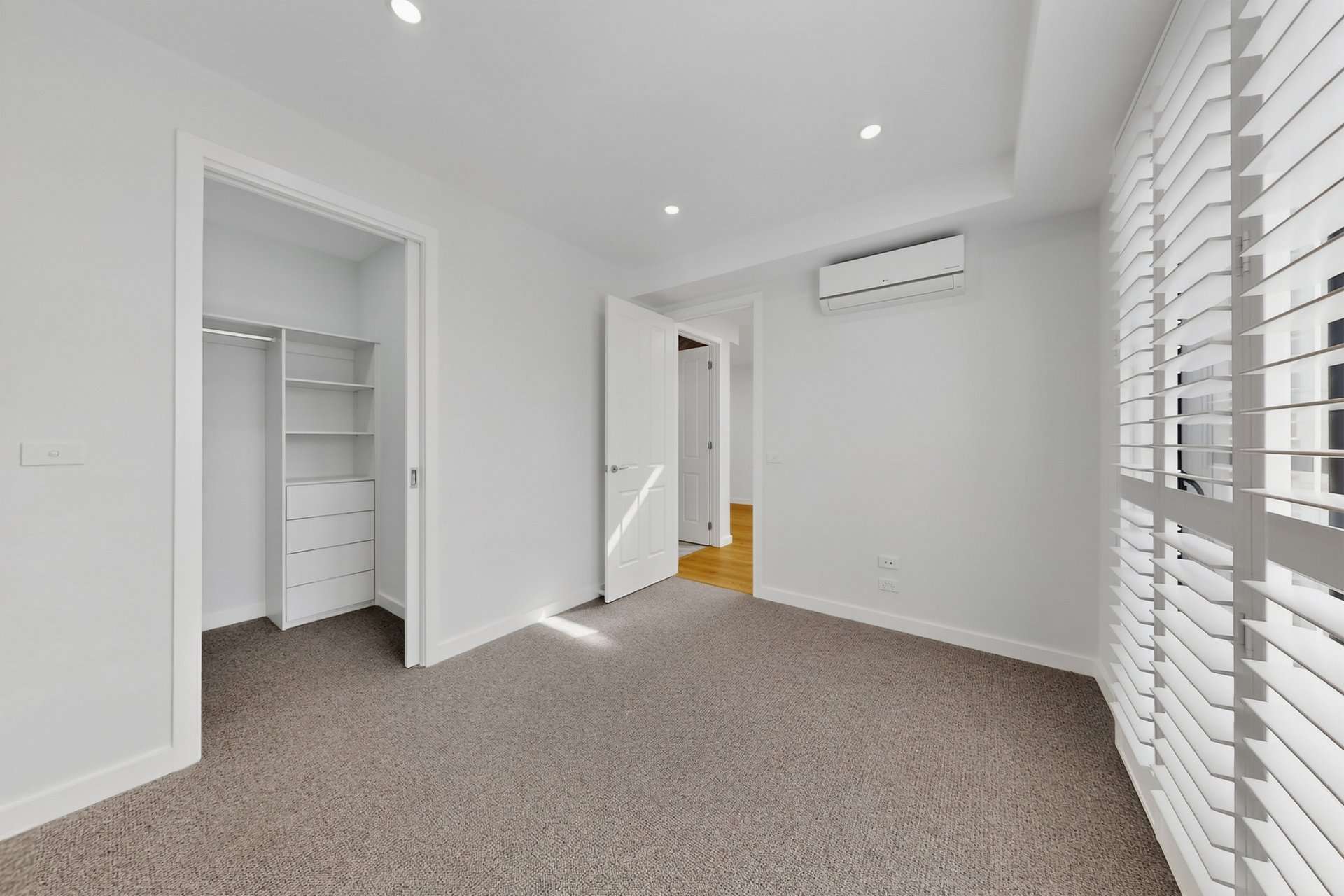 3/2 Tennyson Street, Highett image 9