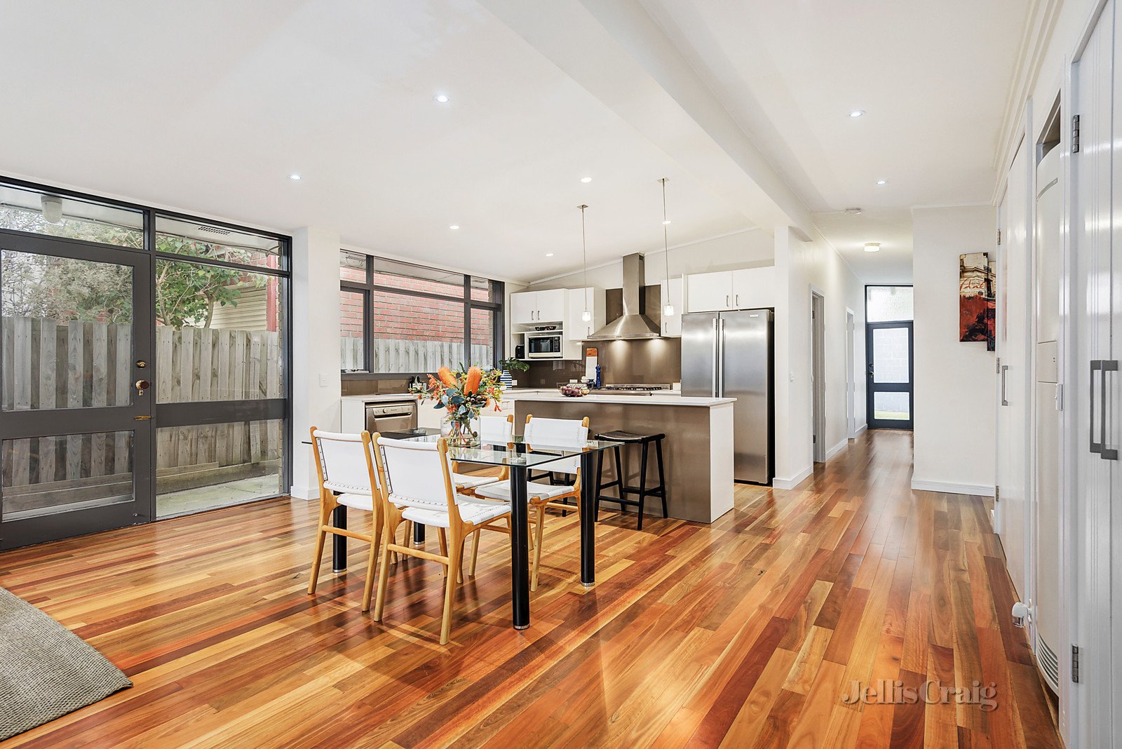 32 The Boulevard, Malvern East image 4