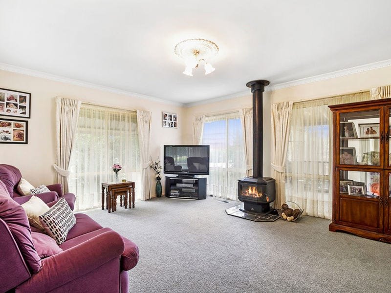 32 The Circuit, Lilydale image 2