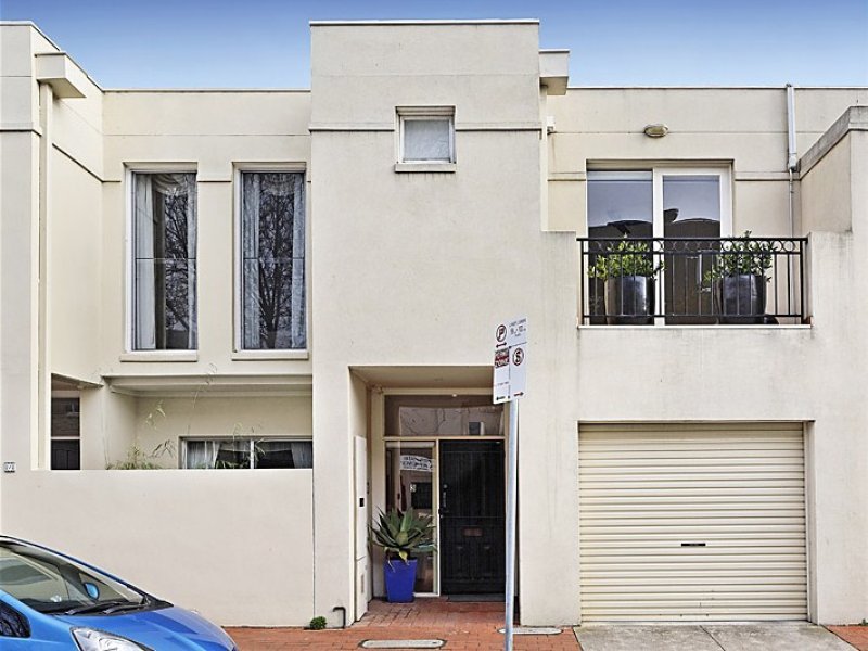 3/2 Vautier Street, Elwood image 8