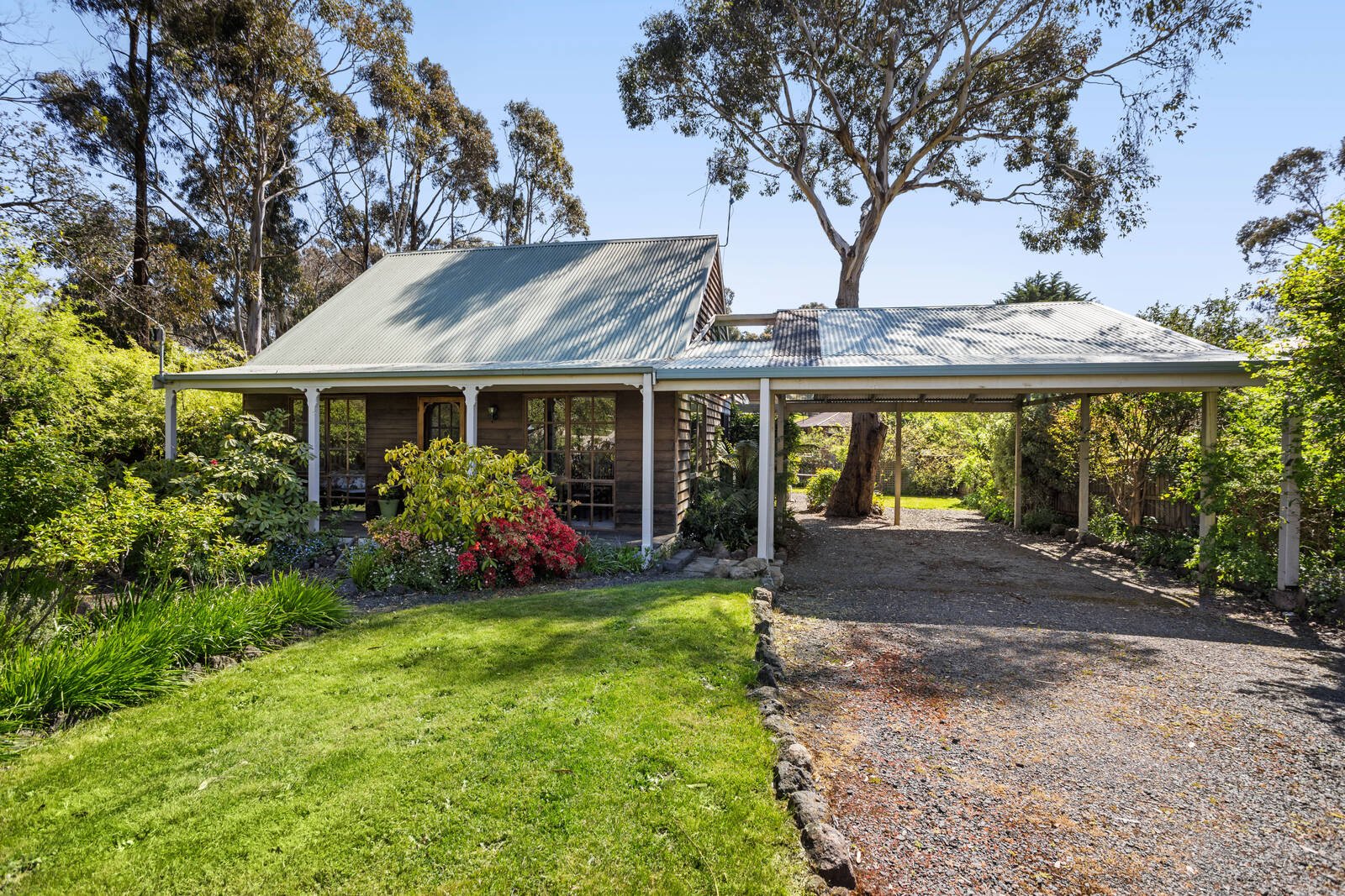 Property Gallery - Main Image