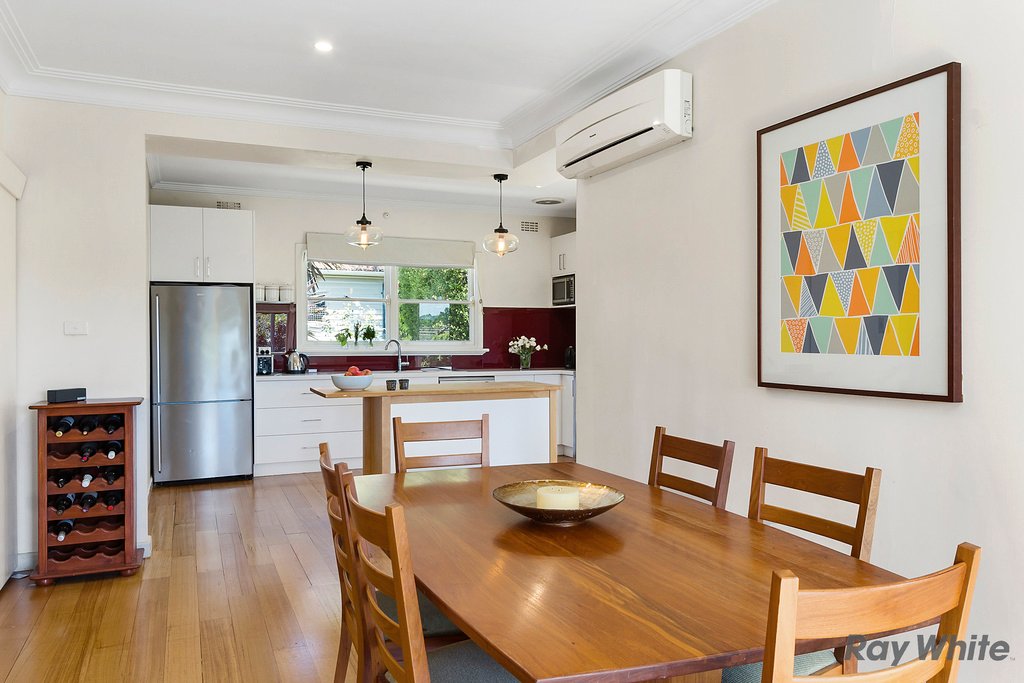 32 Woodhouse Grove, Box Hill North image 4
