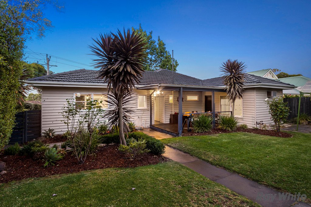 32 Woodhouse Grove, Box Hill North image 8