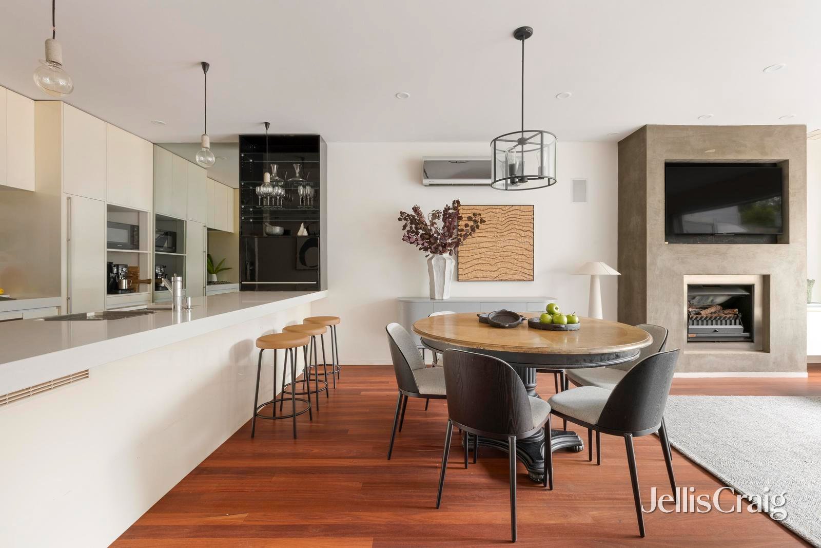 32 Young Street, Albert&nbsp;Park image 4