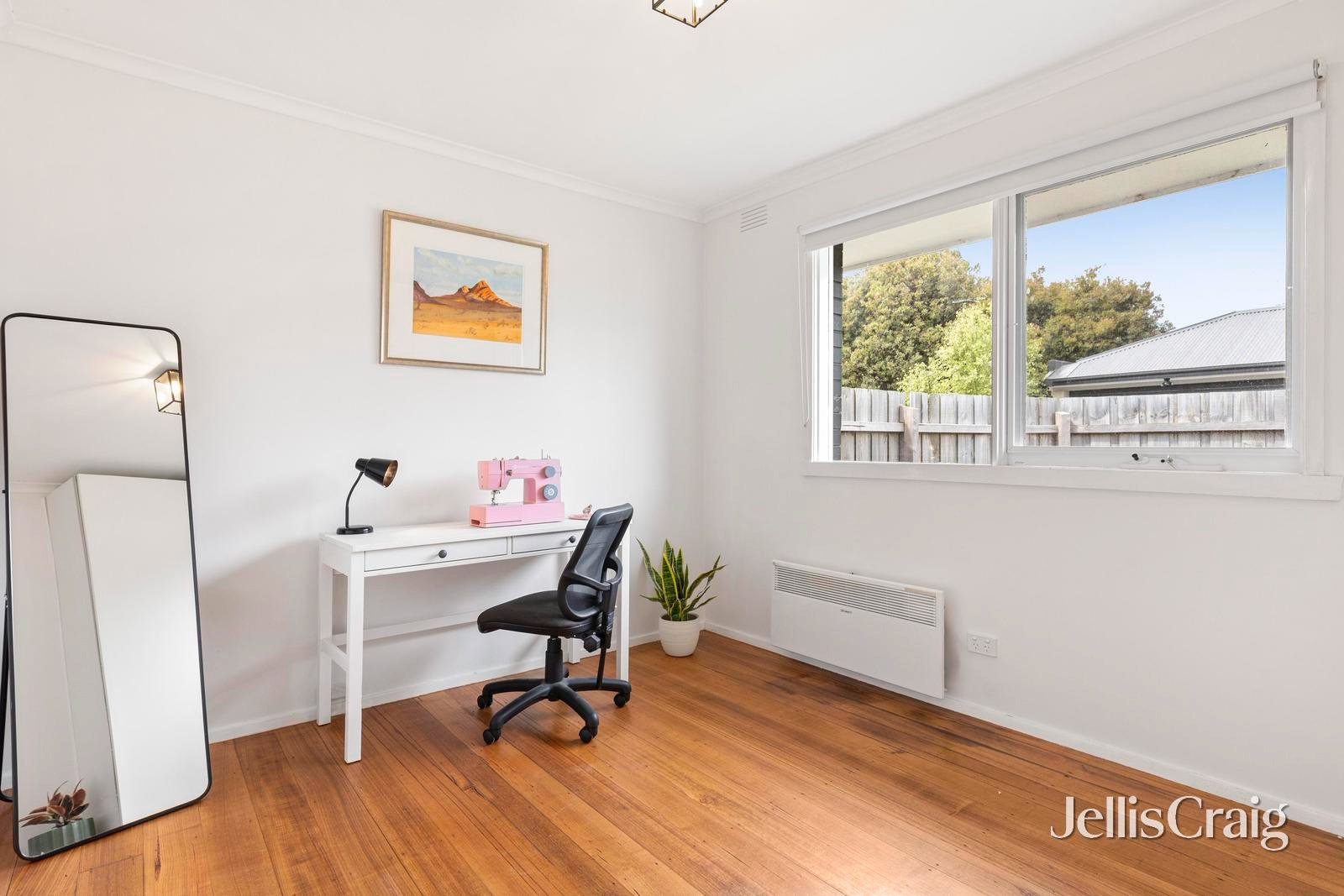 32 Zina Grove, Mooroolbark image 6