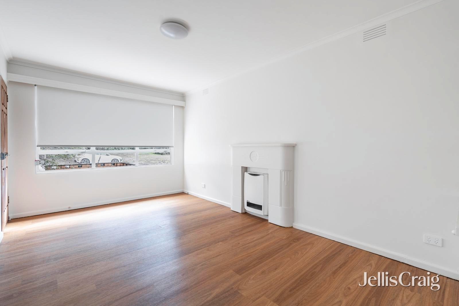 3/20 Fitzgerald Road, Essendon image 8