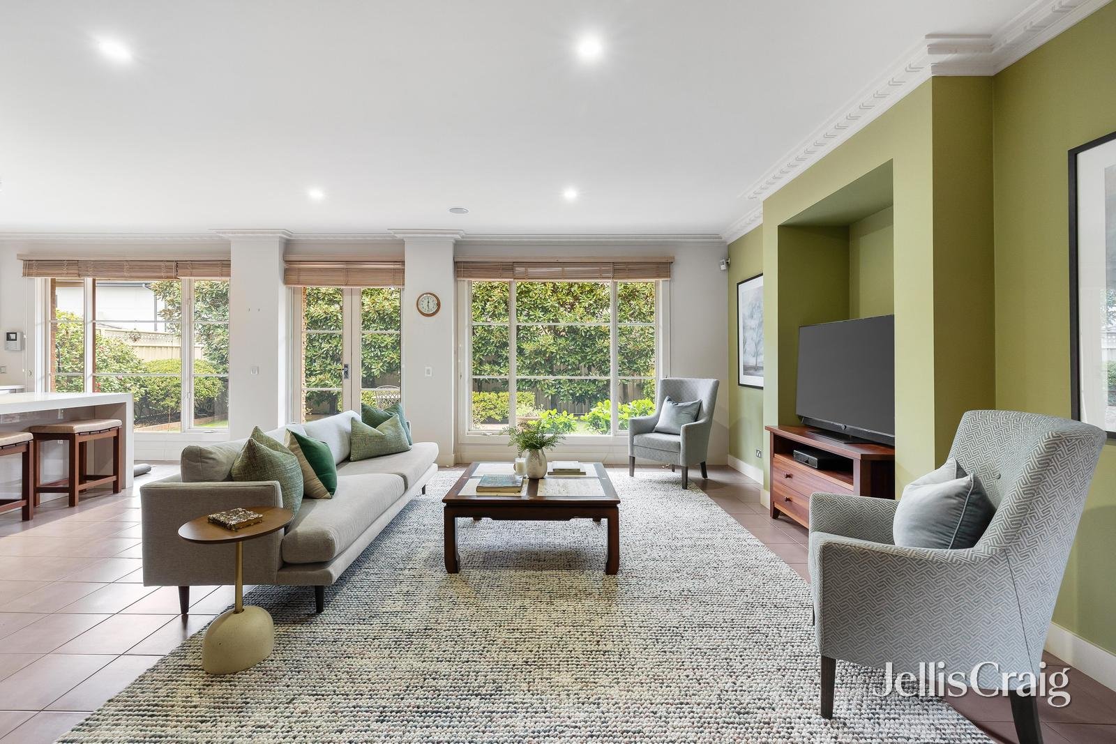 320 Mont Albert Road, Mont Albert image 3