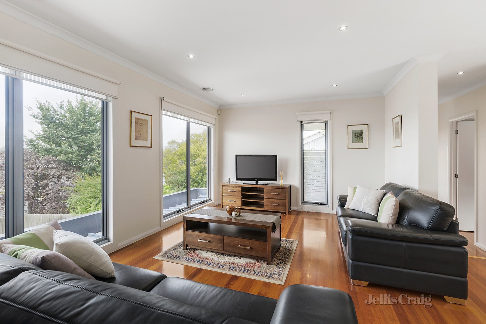 3/20 Newsom Street, Ascot Vale image 3