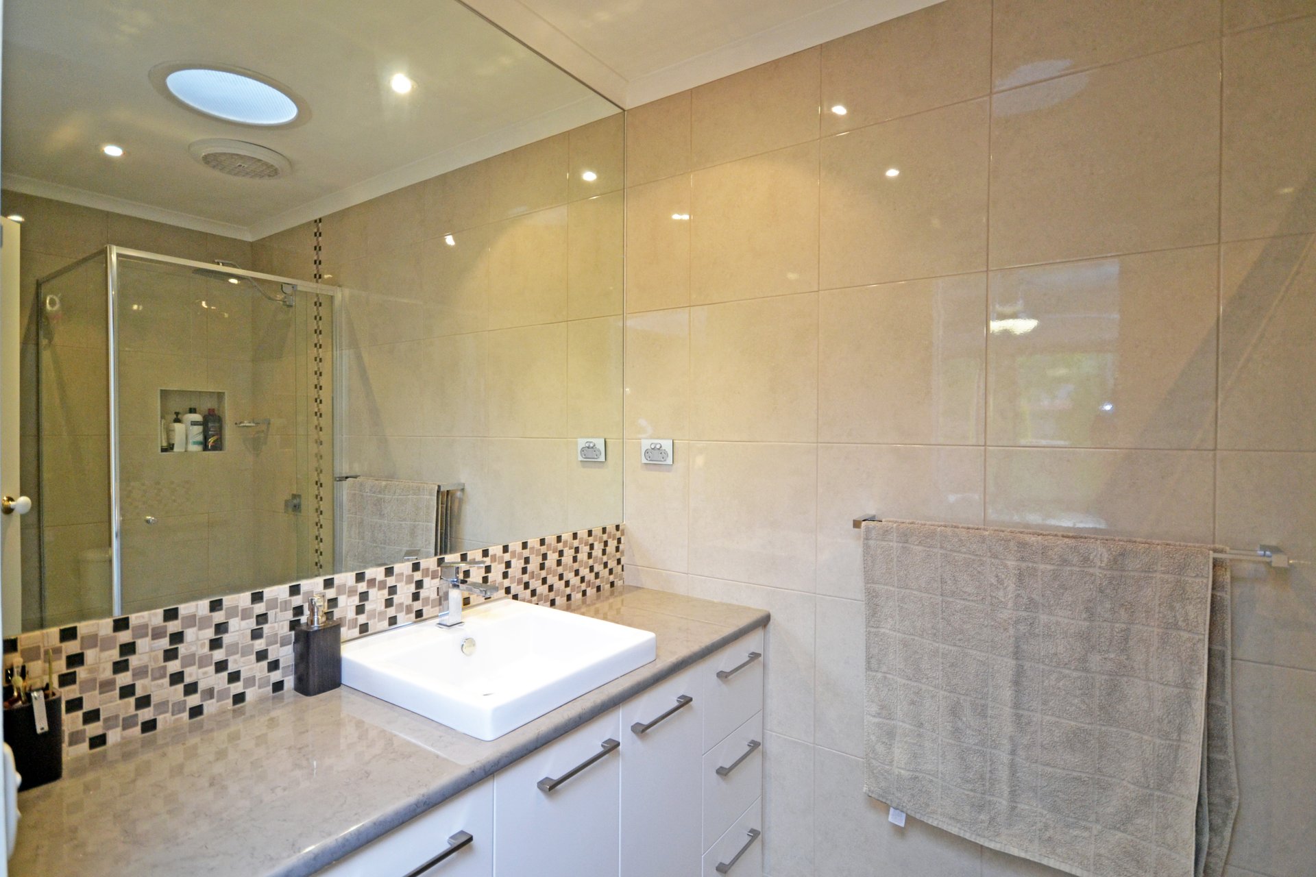 3/20 Ross Road, Croydon image 7