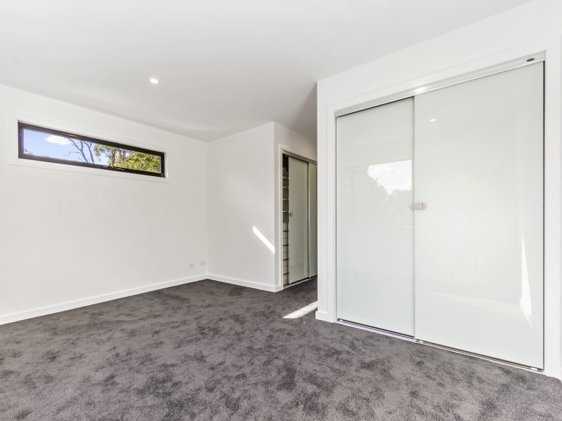 3/20 South Parade, Blackburn image 4
