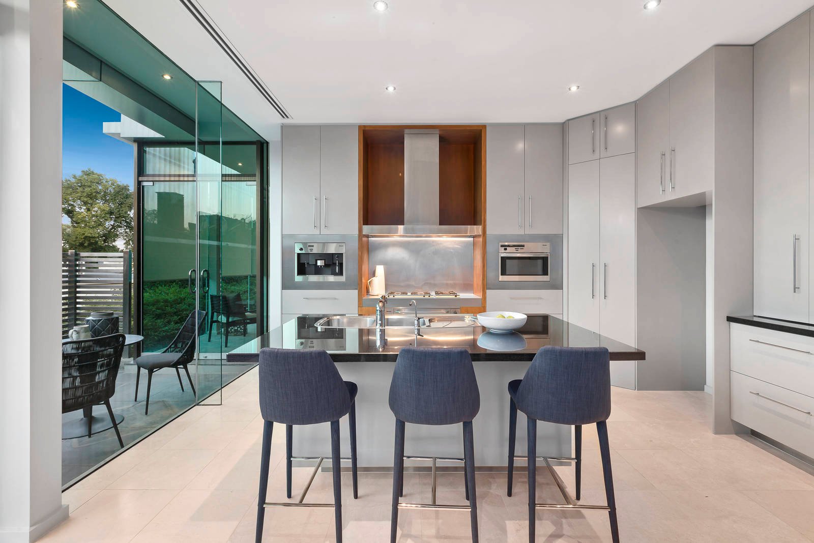 Property Gallery Thumbnail 4