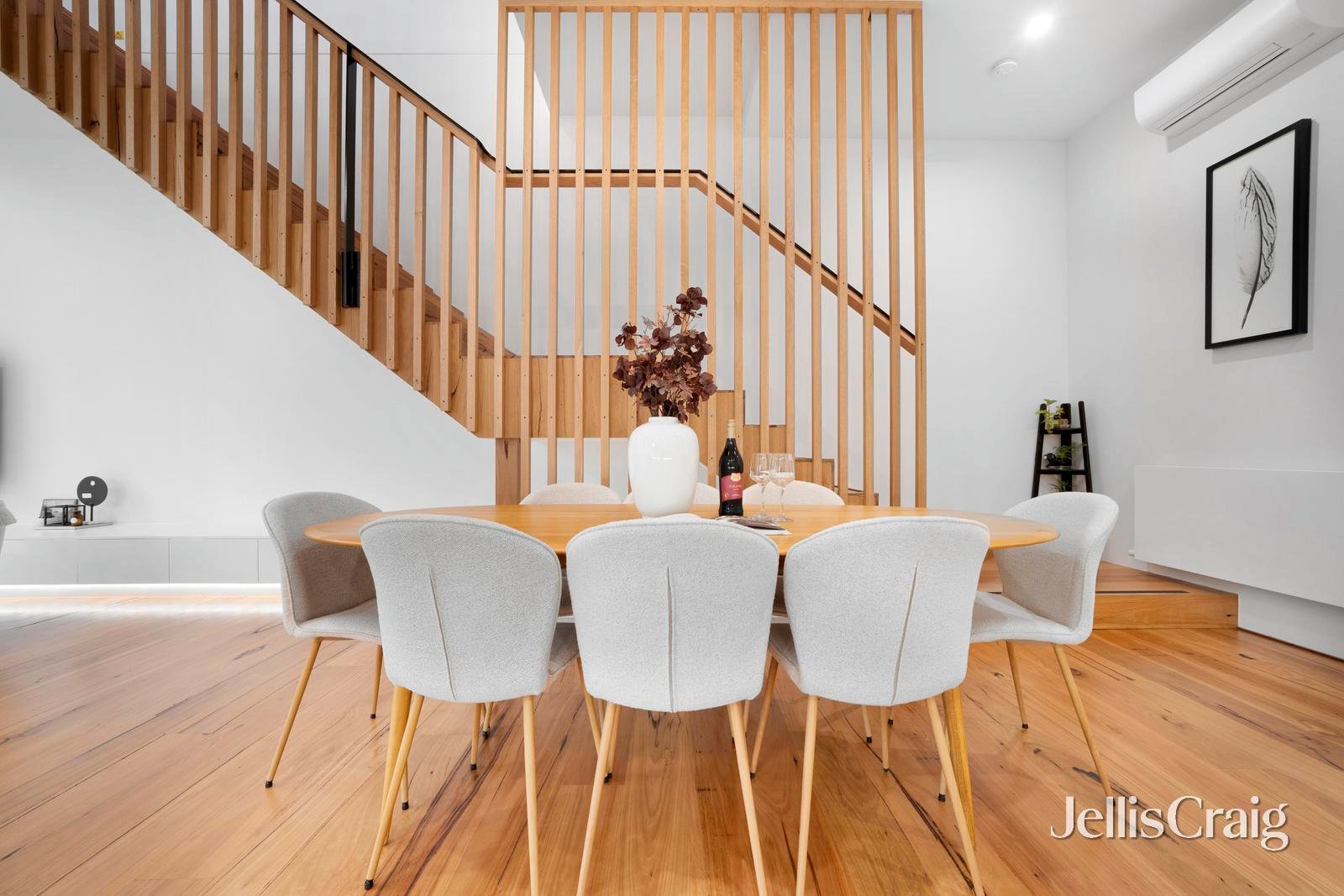 3/203 Canterbury Road, Blackburn image 5