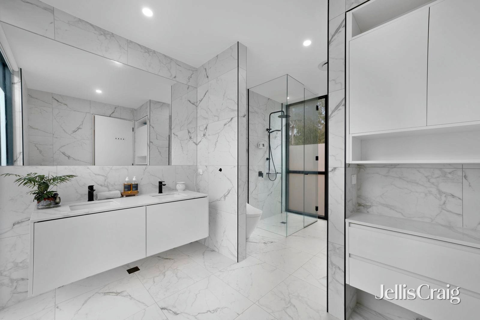 3/203 Canterbury Road, Blackburn image 17