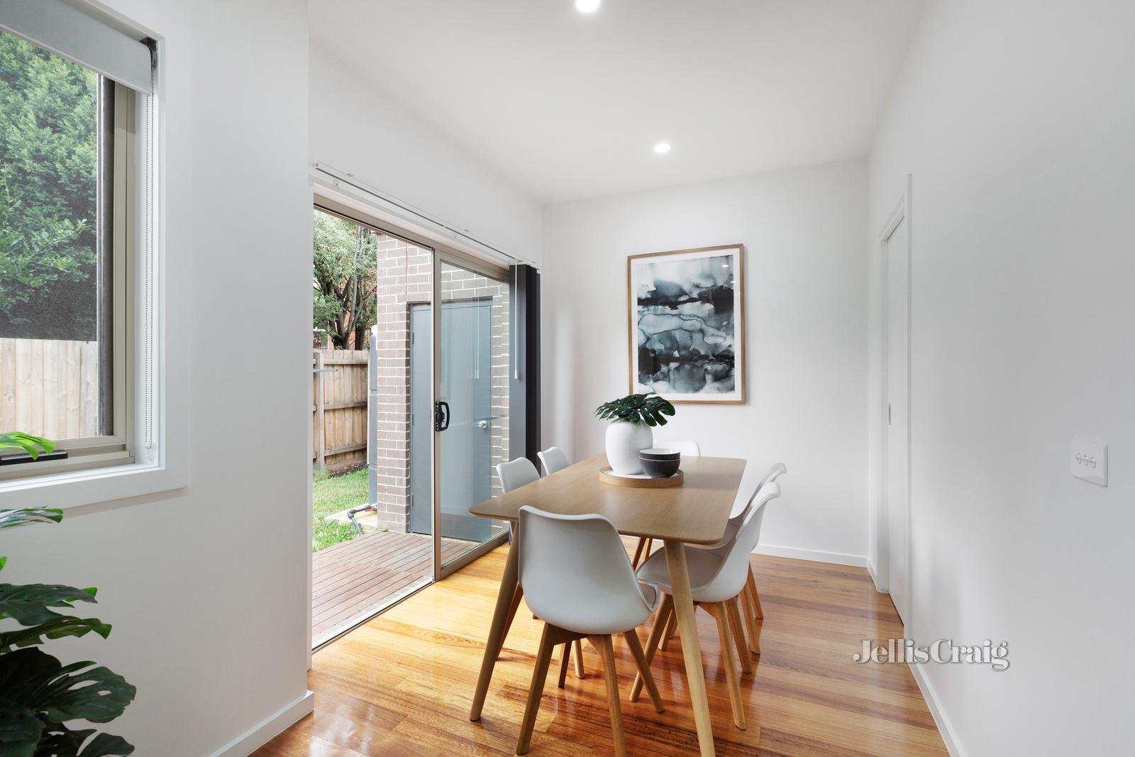 3/204 Hawthorn Road, Vermont South image 4