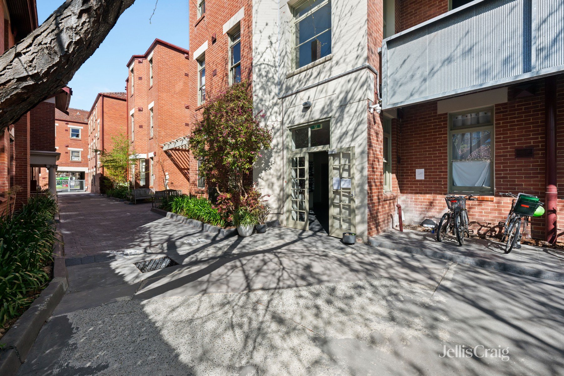 320/45 Victoria Parade, Collingwood image 8