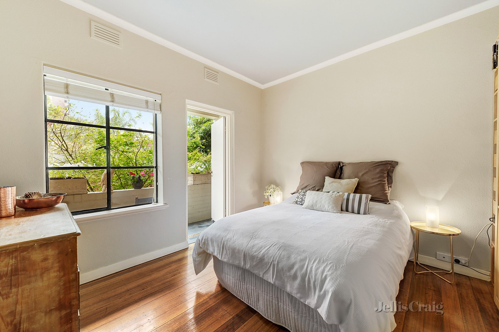 3/205-207 Flemington Road, North Melbourne image 4