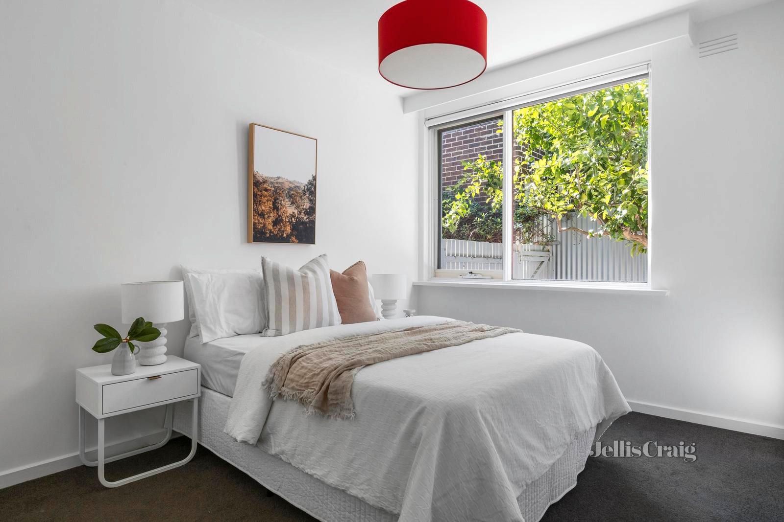 3/205 Station Street, Fairfield image 3