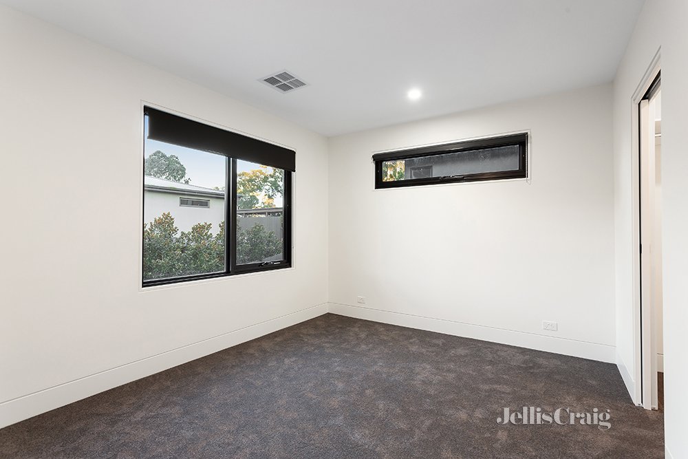 3/207 Rattray Road, Montmorency image 7