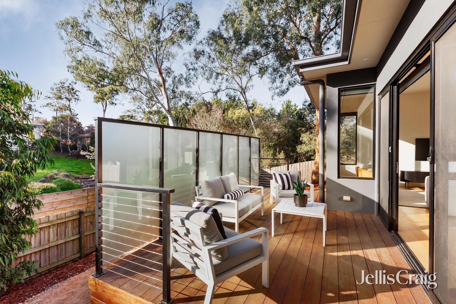 3/207 Rattray Road, Montmorency image 13