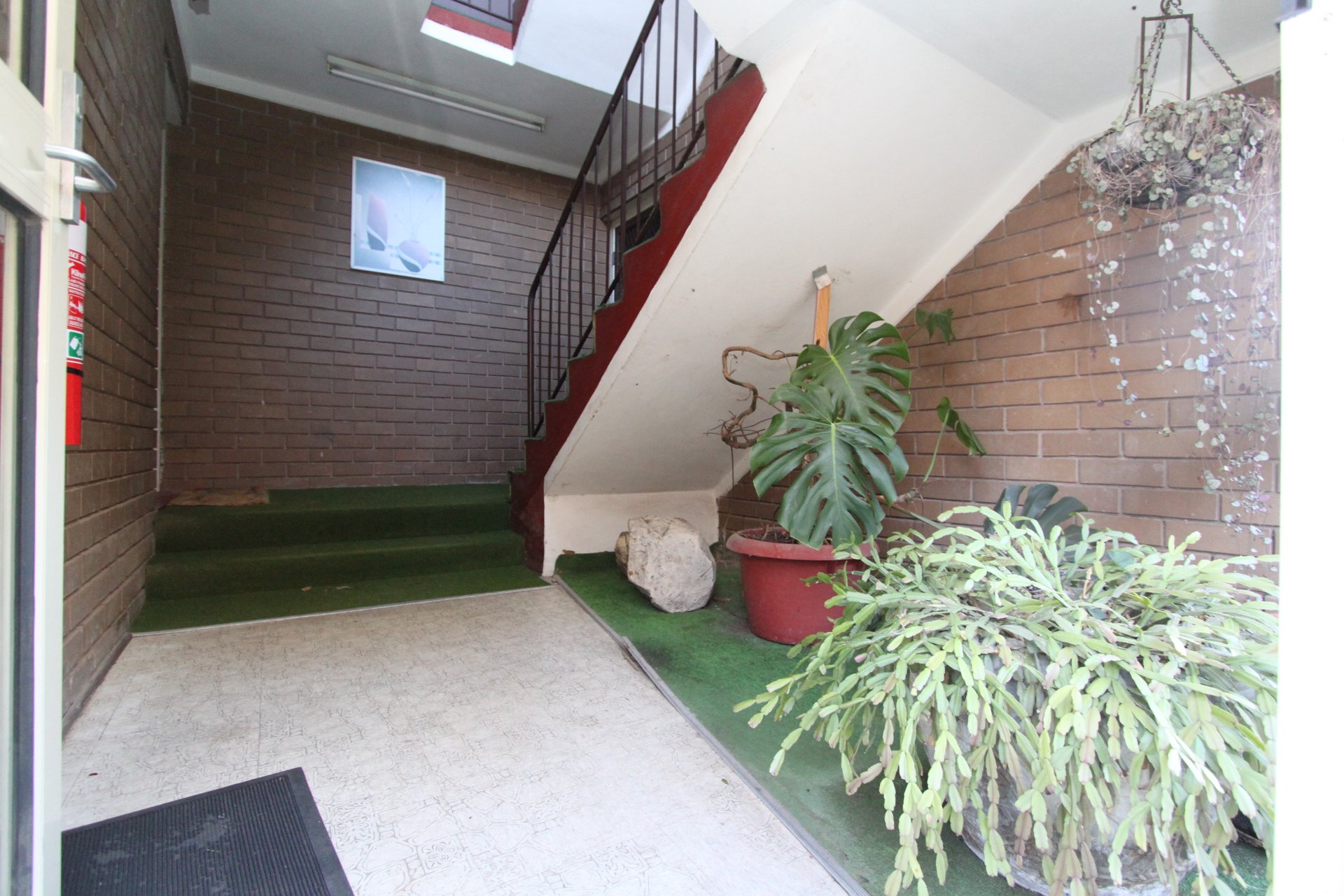 Property Gallery Thumbnail 10