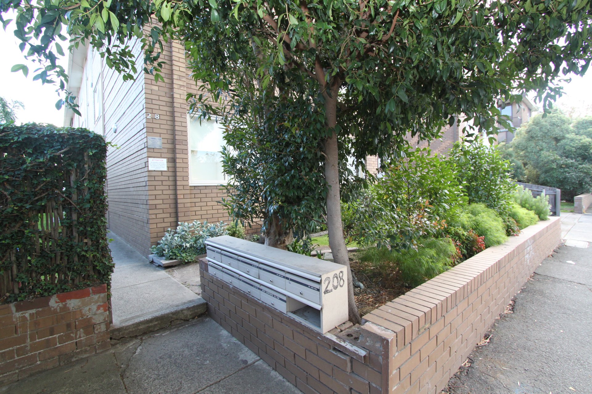 Property Gallery Thumbnail 11