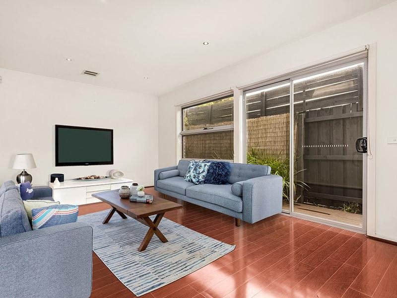 3 / 208 Station Street EDITHVALE