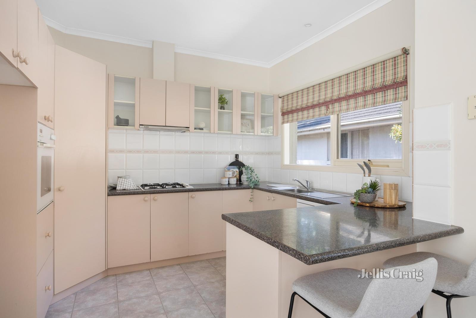 3/208 Stephensons Road, Mount Waverley image 3