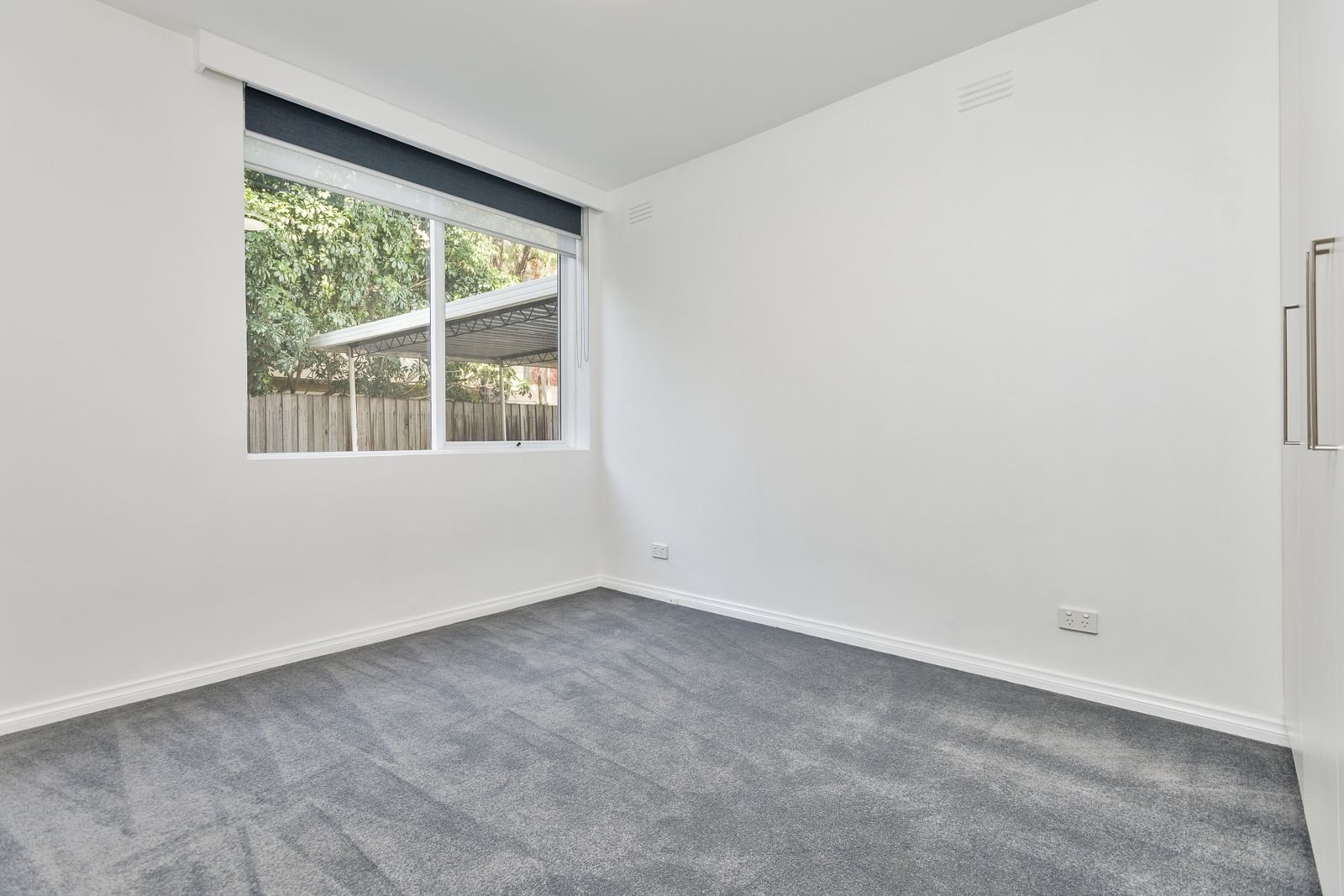 3/209 Maribyrnong Road, Ascot Vale image 3