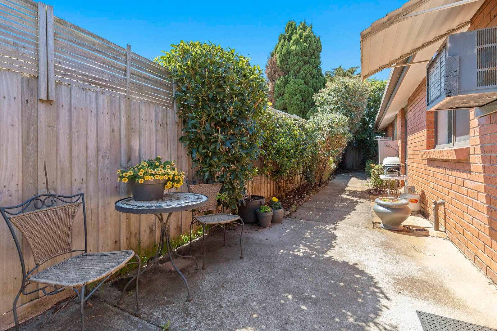 Property Gallery Thumbnail 8