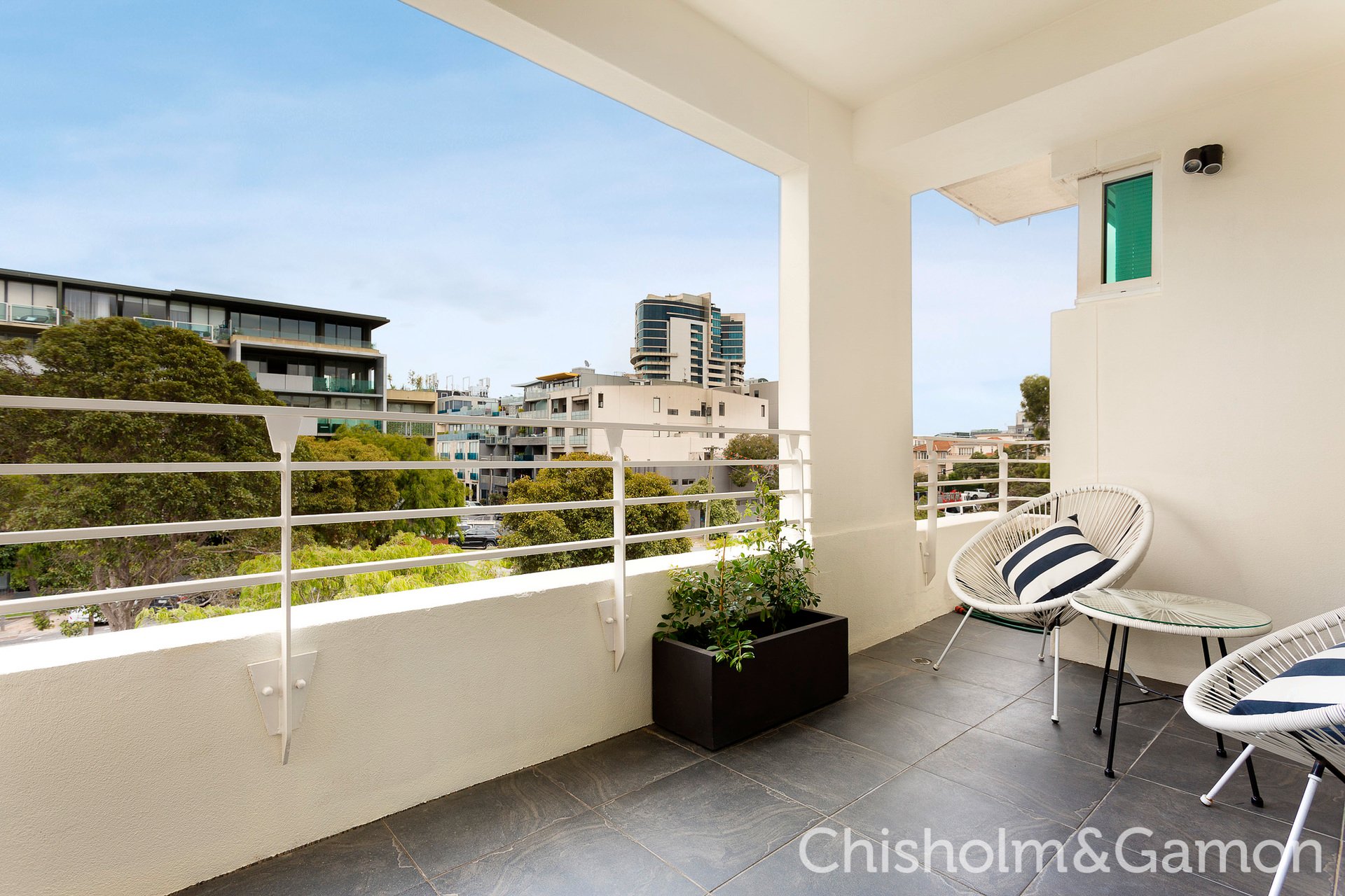 32/1 Graham Street, Port Melbourne image 5