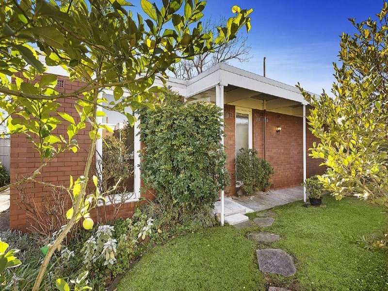 3/21 Narrak Road, Balwyn image 2