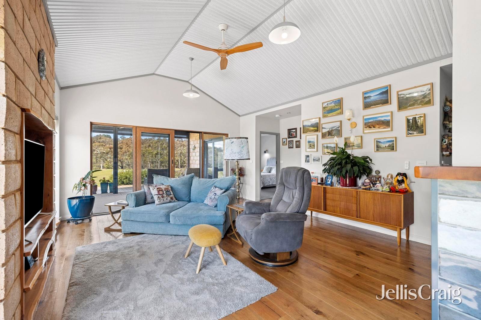 321 Old Drummond Road, Taradale image 8